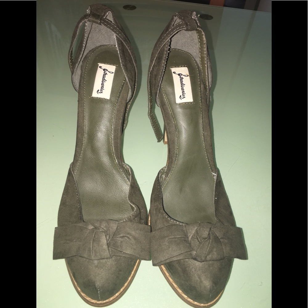 STRADIVARIUS (ZARA GROUP)
